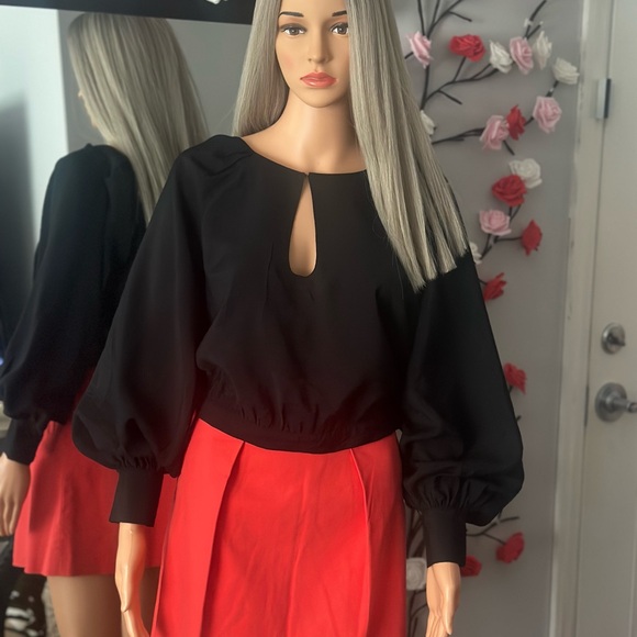 Banana Republic Black Keyhole Blouse - Picture 4 of 10